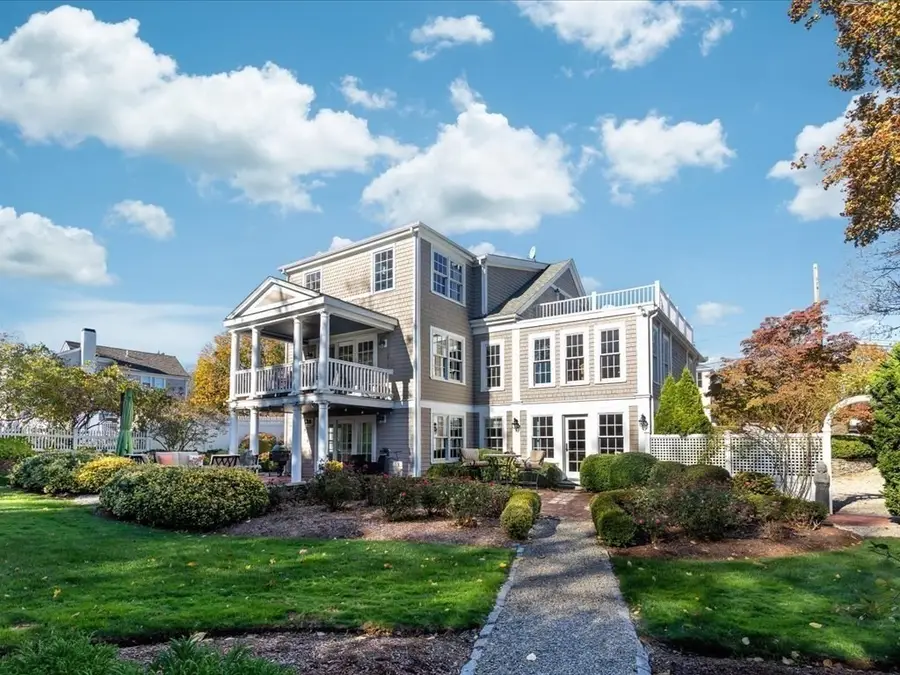 17 Winsor St, Duxbury, MA 02332 - Image #3