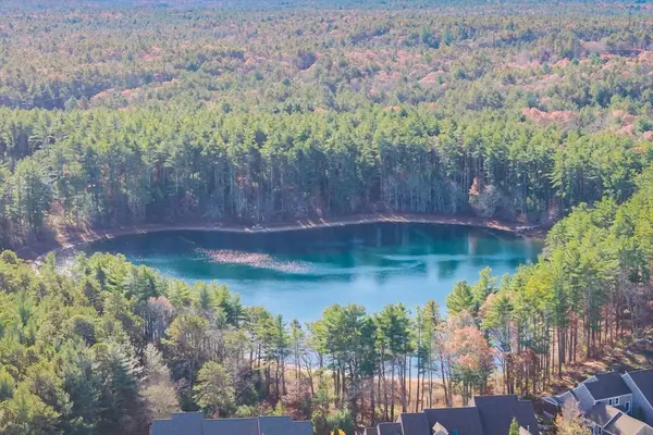 16 Rebeccas Landing #16, Plymouth, MA 02360