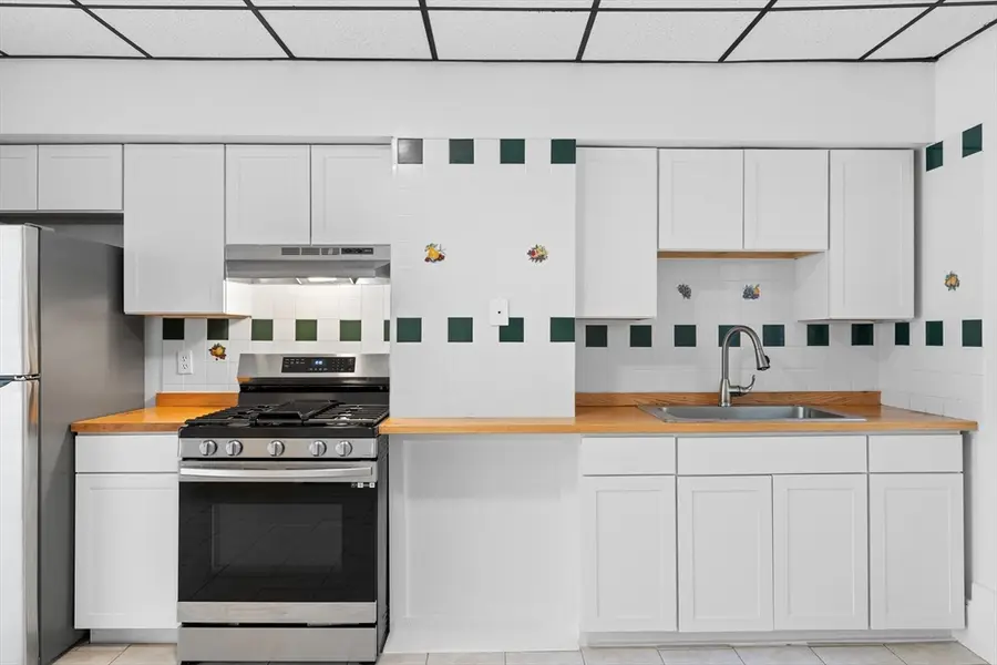 212 Princeton St #1, Boston, MA 02128 - Image #2