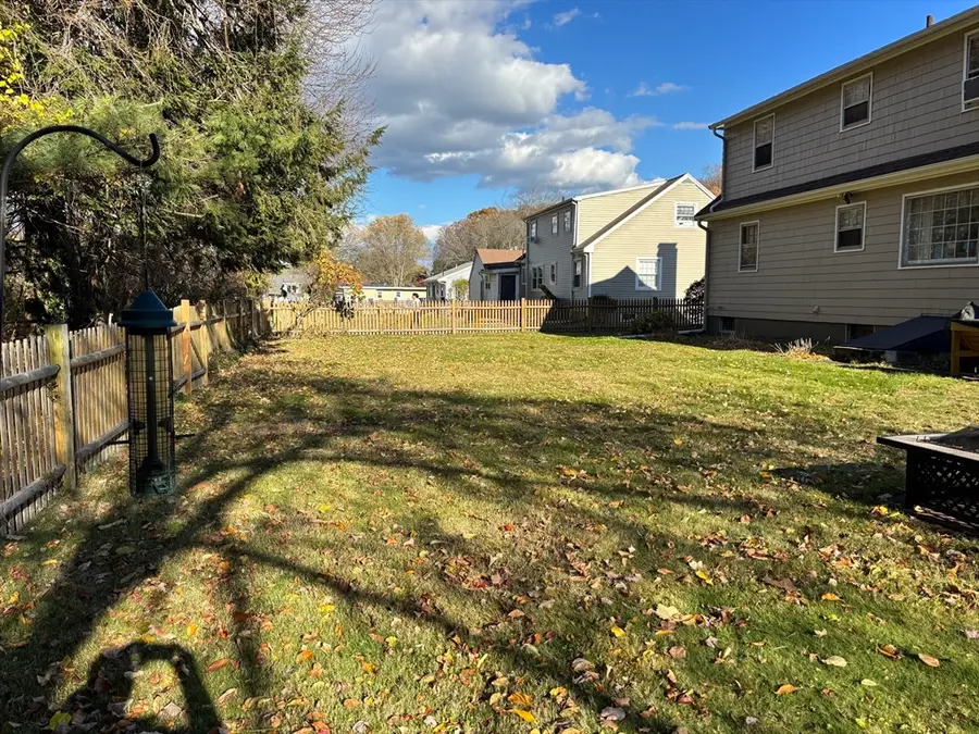 145 Warrenton Road, Haverhill, MA 01832 - Image #3