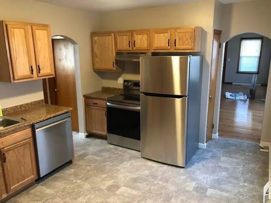 583 Mckinstry Avenue, Chicopee, MA 01020 - Image #3