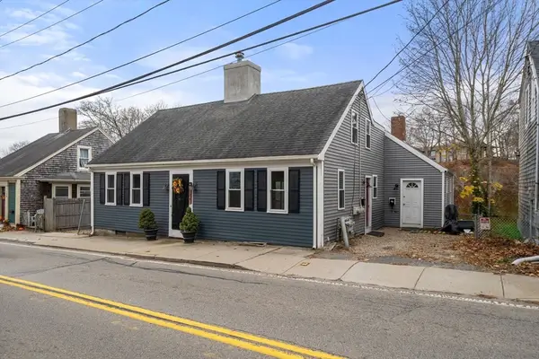 126 Summer St, Plymouth, MA 02360