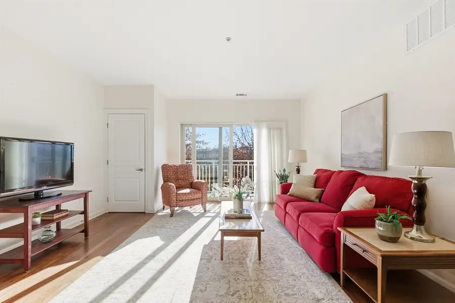 3 Repton Cir #3204, Watertown, MA 02472 - Image #2