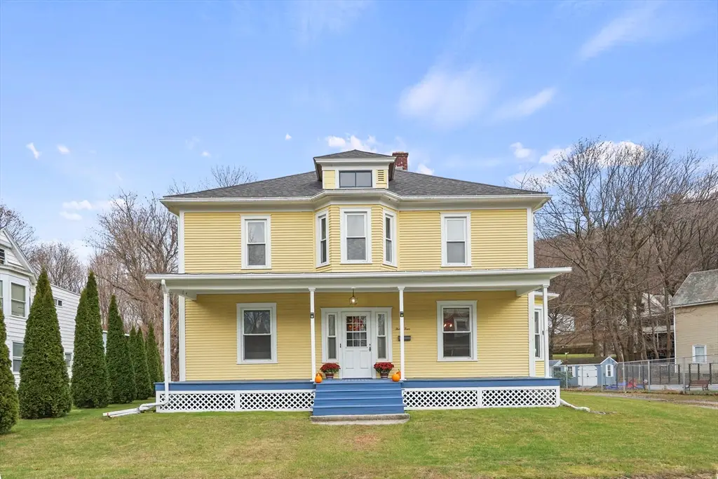 34 Goodrich St, North Adams, MA 01247 - Image #1
