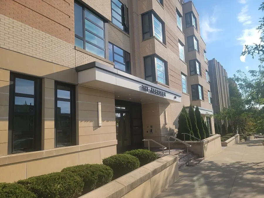 1650 Commonwealth Ave #304A, Boston, MA 02135 - Image #2