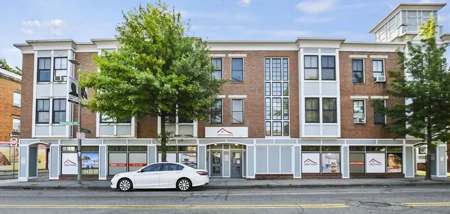 352 Blue Hill Avenue #8, Boston, MA 02121 - Image #2