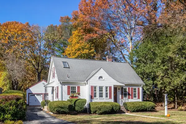 207 Hartford Street, Westwood, MA 02090