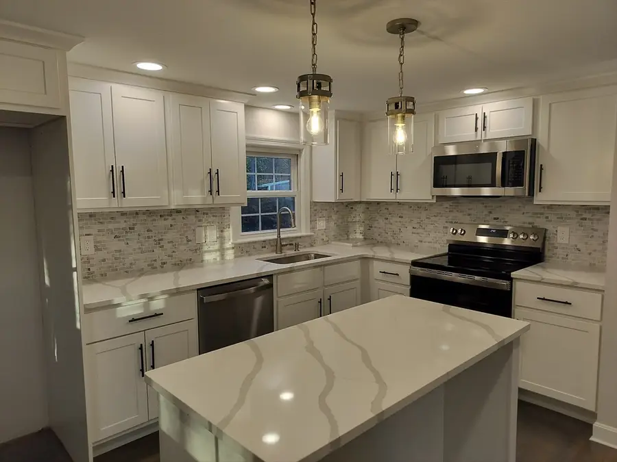 118 Plain St, Pembroke, MA 02359 - Image #2