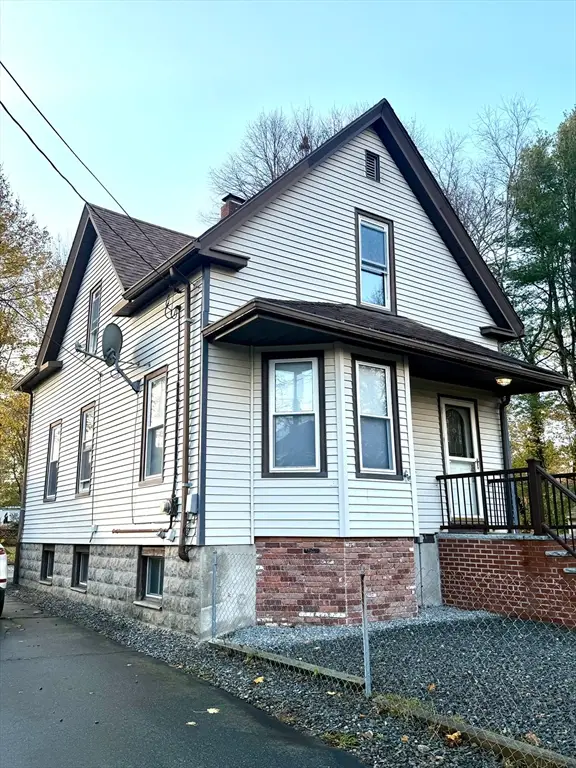 105 Dewolf St, New Bedford, MA 02740 - Image #2