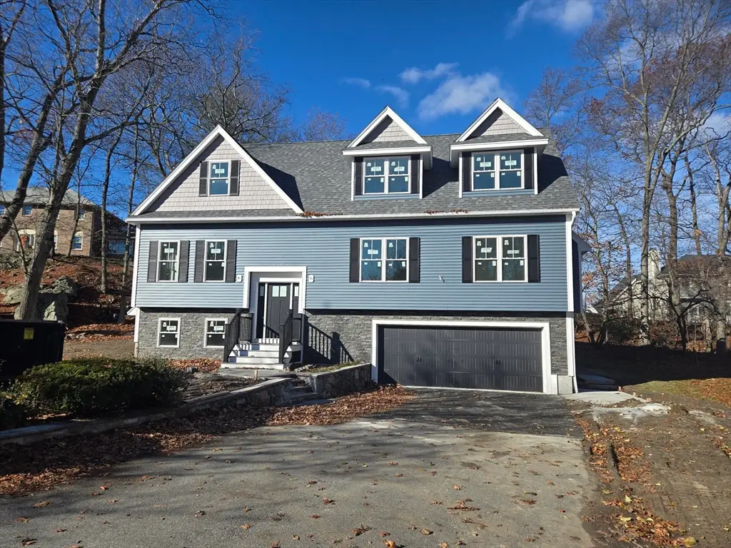 39 Tamarock Terrace, Stoneham, MA 02180 - Image #1
