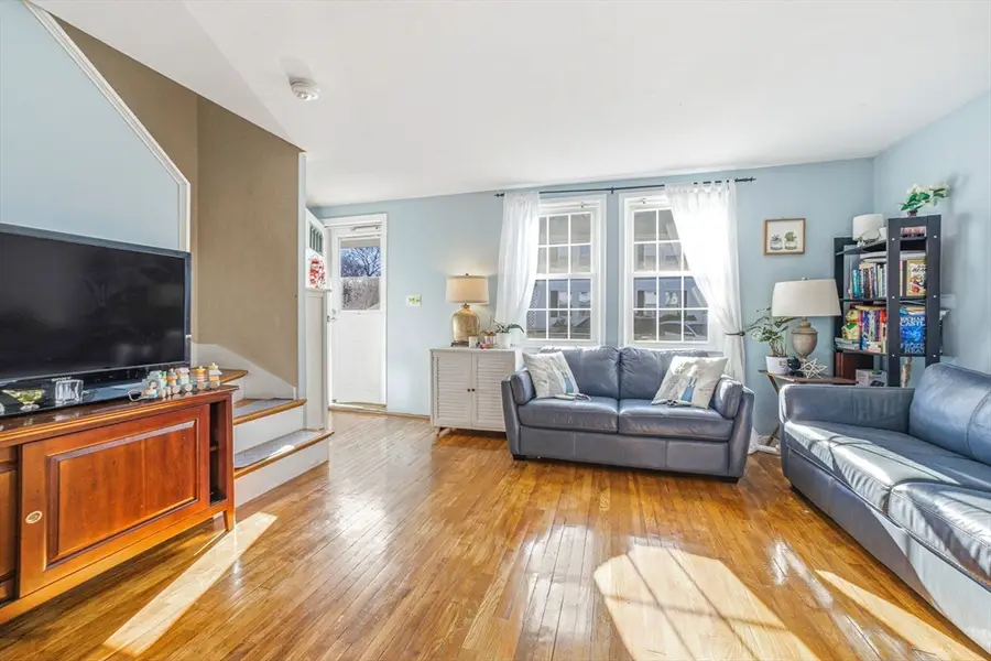 19 Keyes St, Quincy, MA 02169 - Image #3