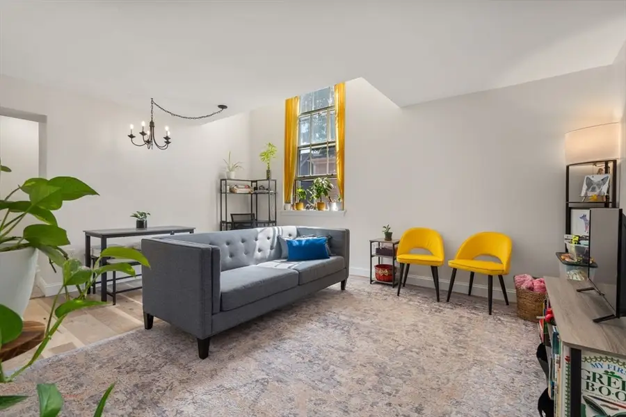 35 Flint #106, Salem, MA 01970 - Image #2