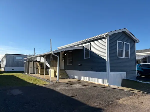 300 East Washington #20N, North Attleboro, MA 02760