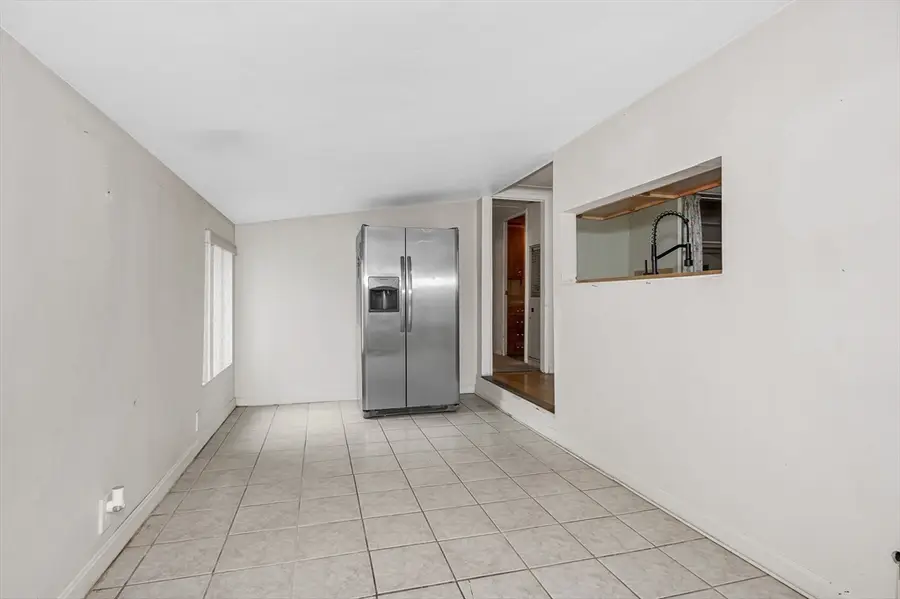 261 Newbury #33B, Peabody, MA 01960 - Image #2