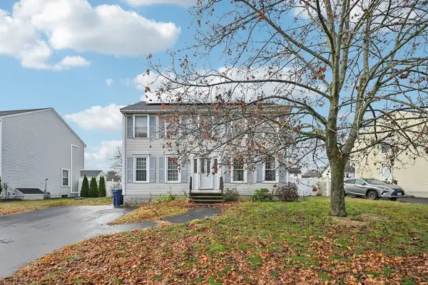 29 Wimbledon Xing, Dracut, MA 01826