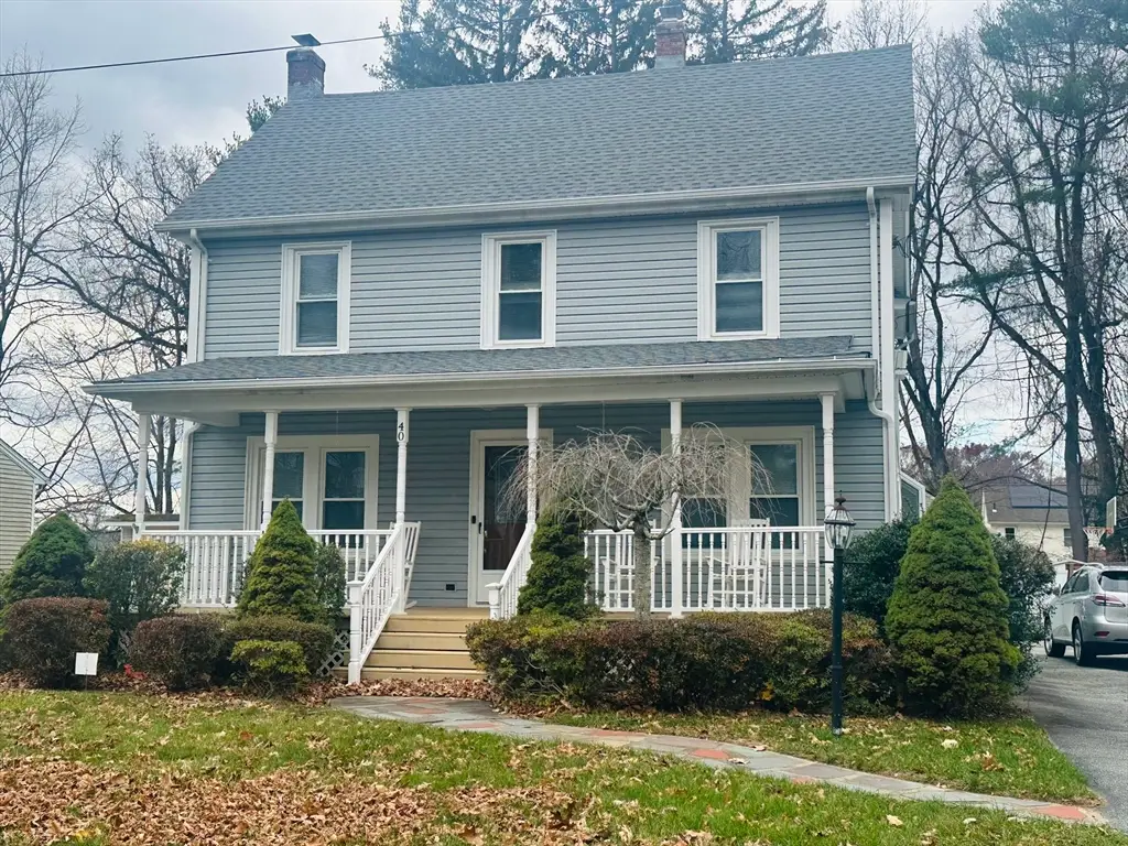 40 Peekskill Ave, Springfield, MA 01129 - Image #1