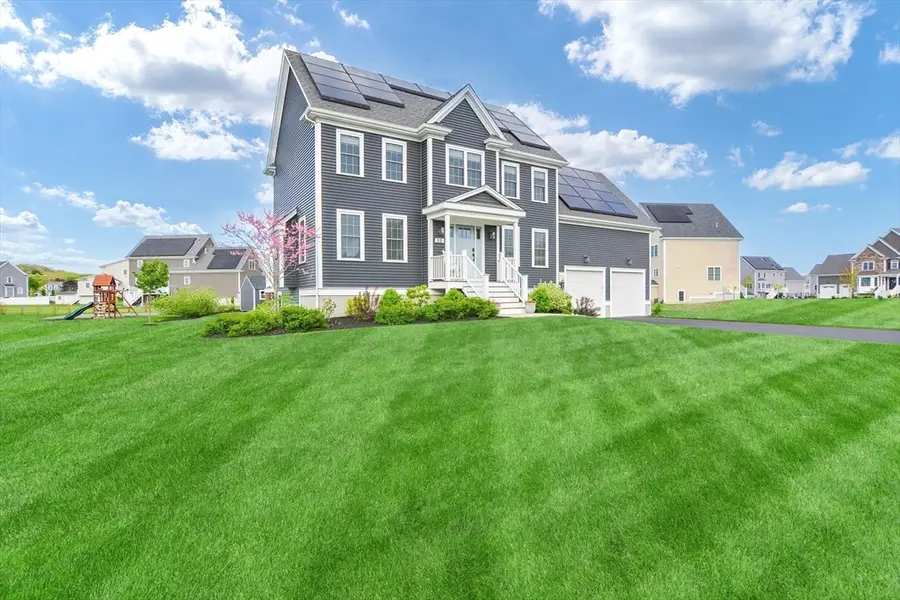 55 Saveena Dr, Attleboro, MA 02703 - Image #2