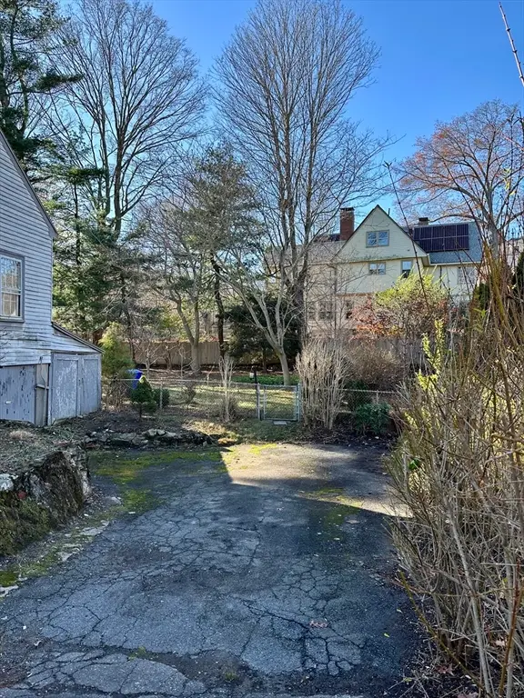 18 Cushing Road, Brookline, MA 02445 - Image #3