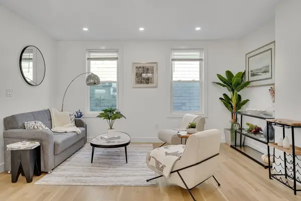 63 Oak St #2, Somerville, MA 02143