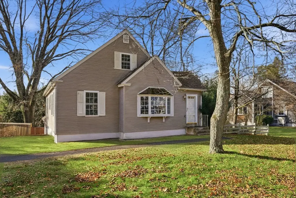 289 Morgan Street, South Hadley, MA 01075 - Image #1