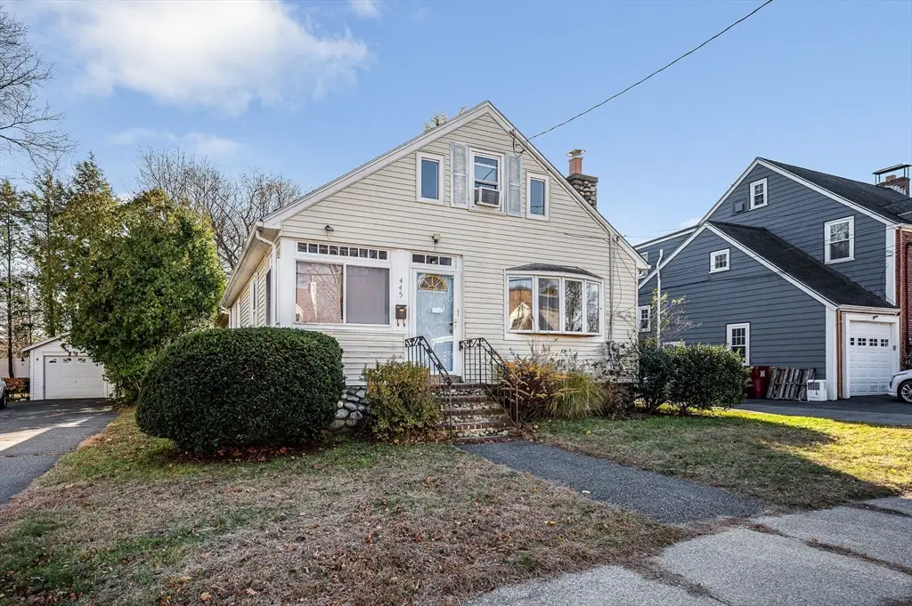 445 E Foster St, Melrose, MA 02176 - Image #1