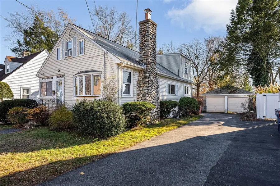 445 E Foster St, Melrose, MA 02176 - Image #3