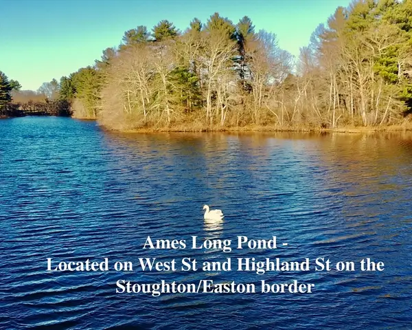 93 Palisades Cir, Stoughton, MA 02072