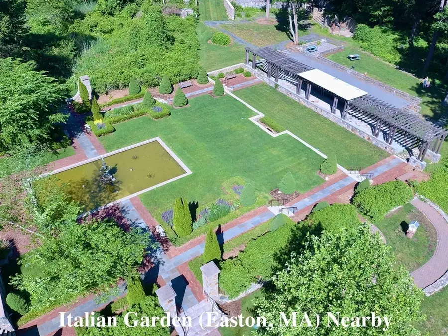 93 Palisades Cir, Stoughton, MA 02072 - Image #3