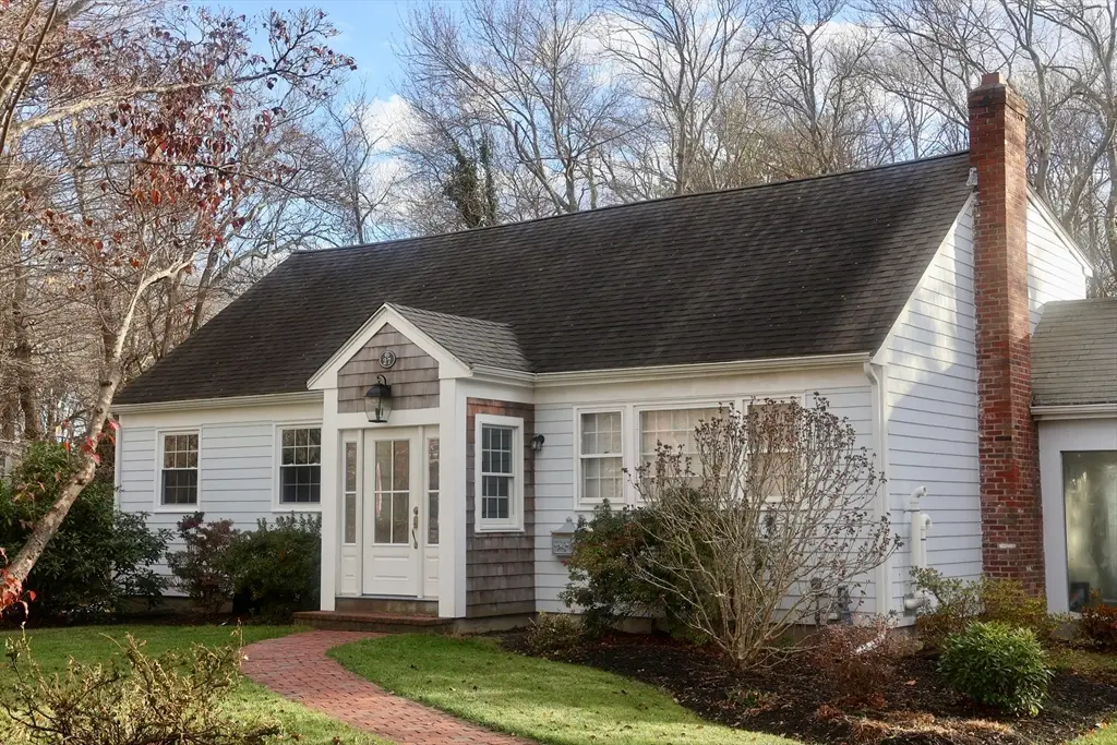 27 Ann Vinal Rd, Scituate, MA 02066 - Image #1