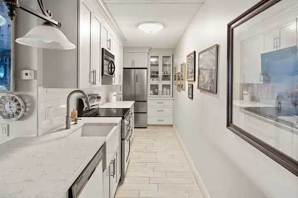 995 Massachusetts Avenue #404, Arlington, MA 02476