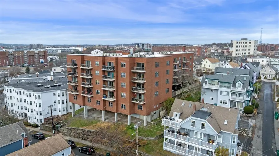 12 Chancery Court #207, Lynn, MA 01902 - Image #2