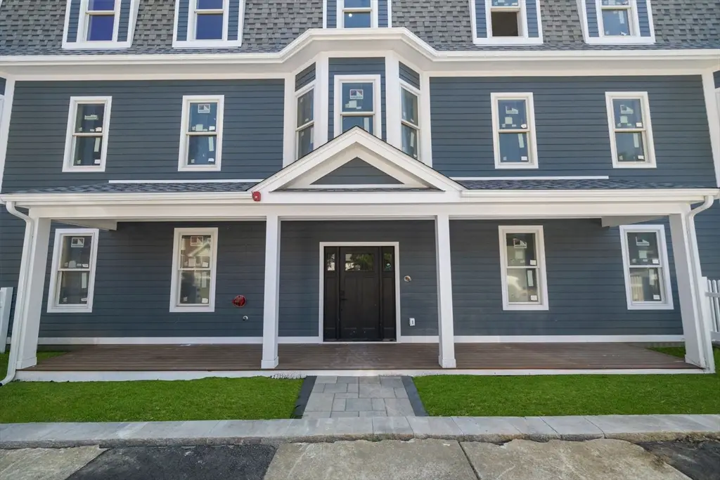 60 Stanley St, Boston, MA 02125 - Image #1