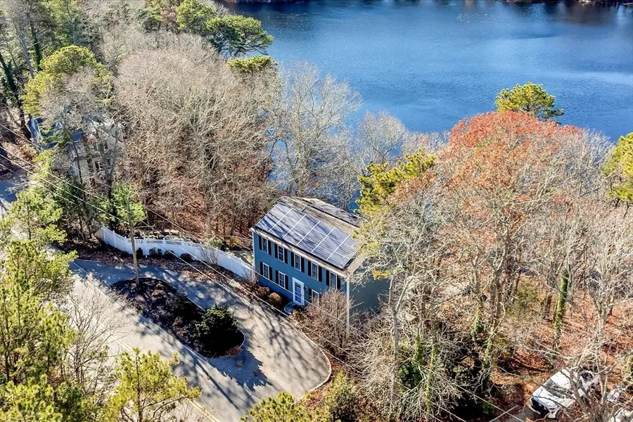 160 Algonquin Ave, Mashpee, MA 02649 - Image #2