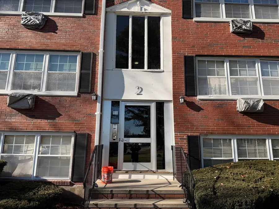 2 Tara Dr #1, Weymouth, MA 02188 - Image #2