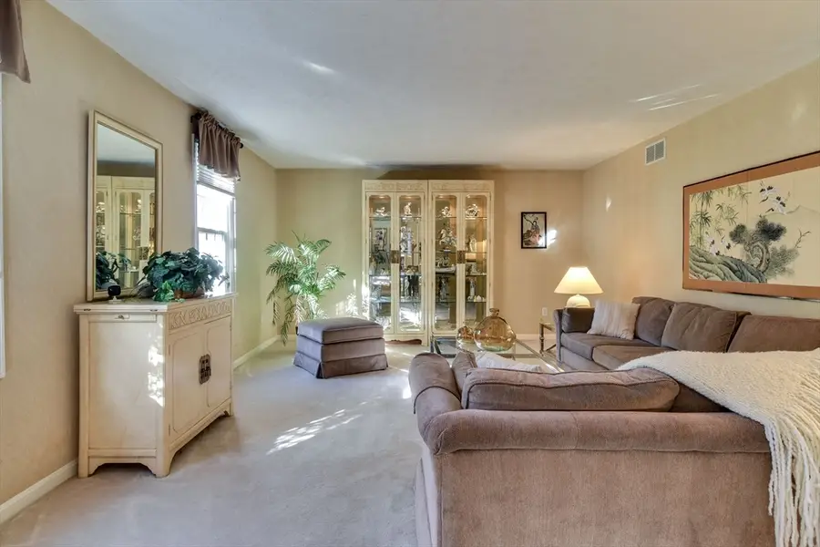 7 Gibbs Valley Path, Framingham, MA 01701 - Image #3