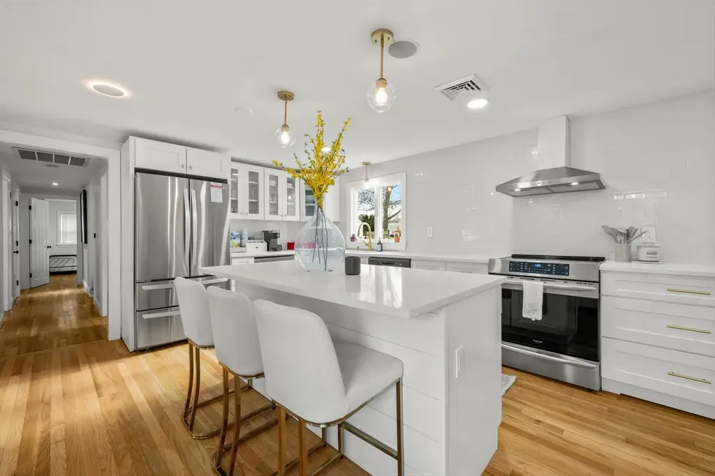 21 Hazelmoor Rd, South Yarmouth, MA 02664 - Image #1