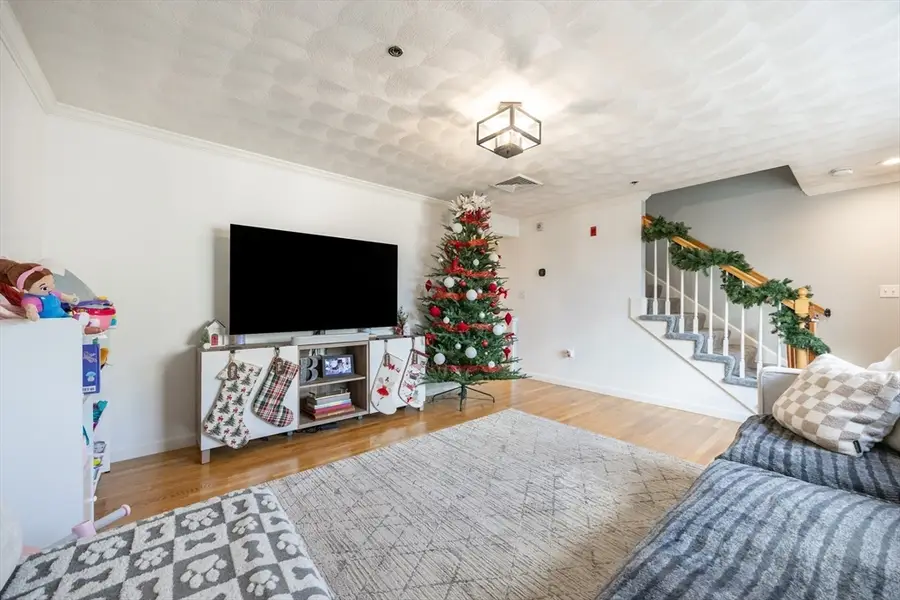 11A Endicott #3, Peabody, MA 01960 - Image #2