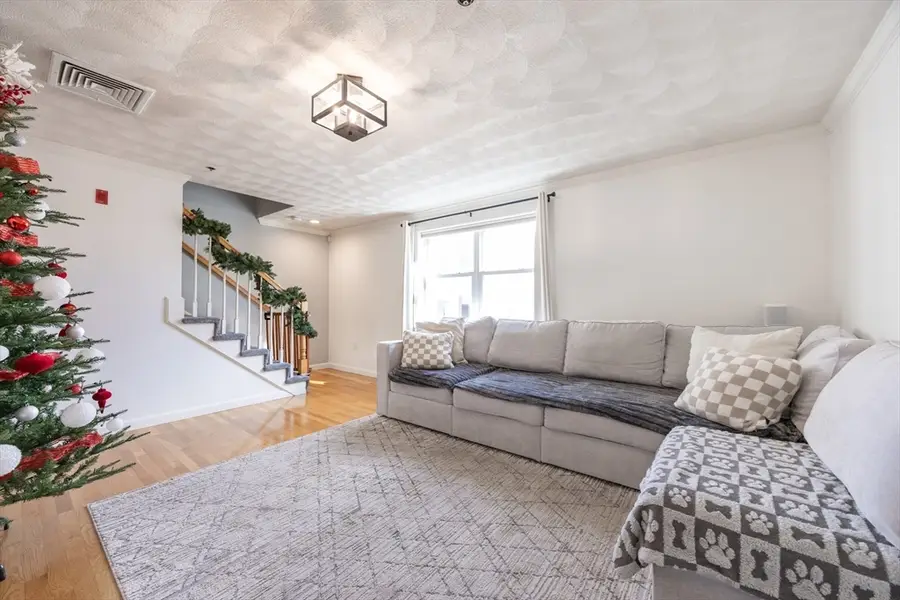 11A Endicott #3, Peabody, MA 01960 - Image #3