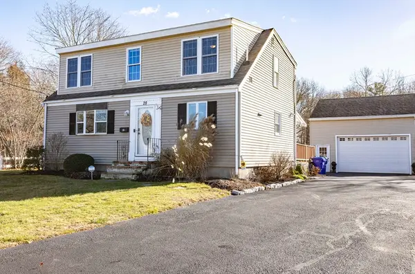 28 Nevens Circle, Rockland, MA 02370