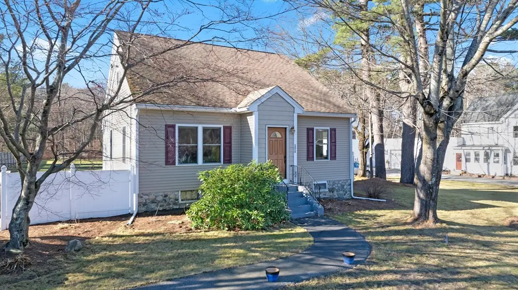1572 Bridge St, Dracut, MA 01826 - Image #1