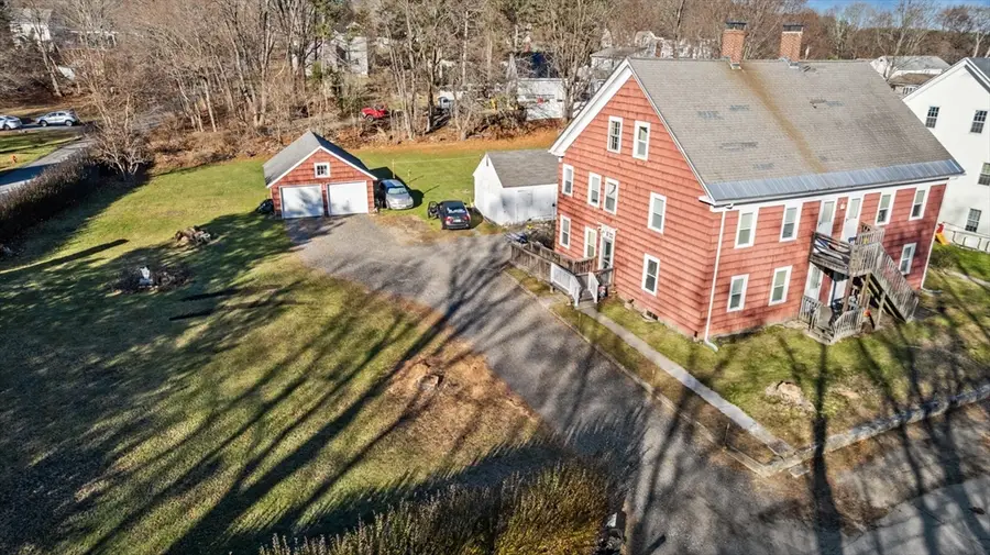 5 B St, Douglas, MA 01516 - Image #3