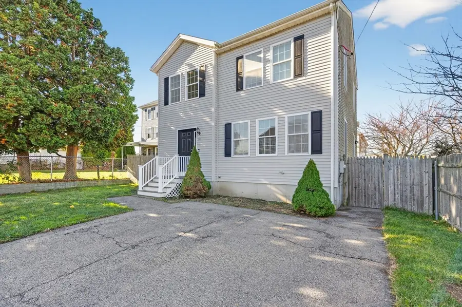 321 King Street, Fall River, MA 02724 - Image #2