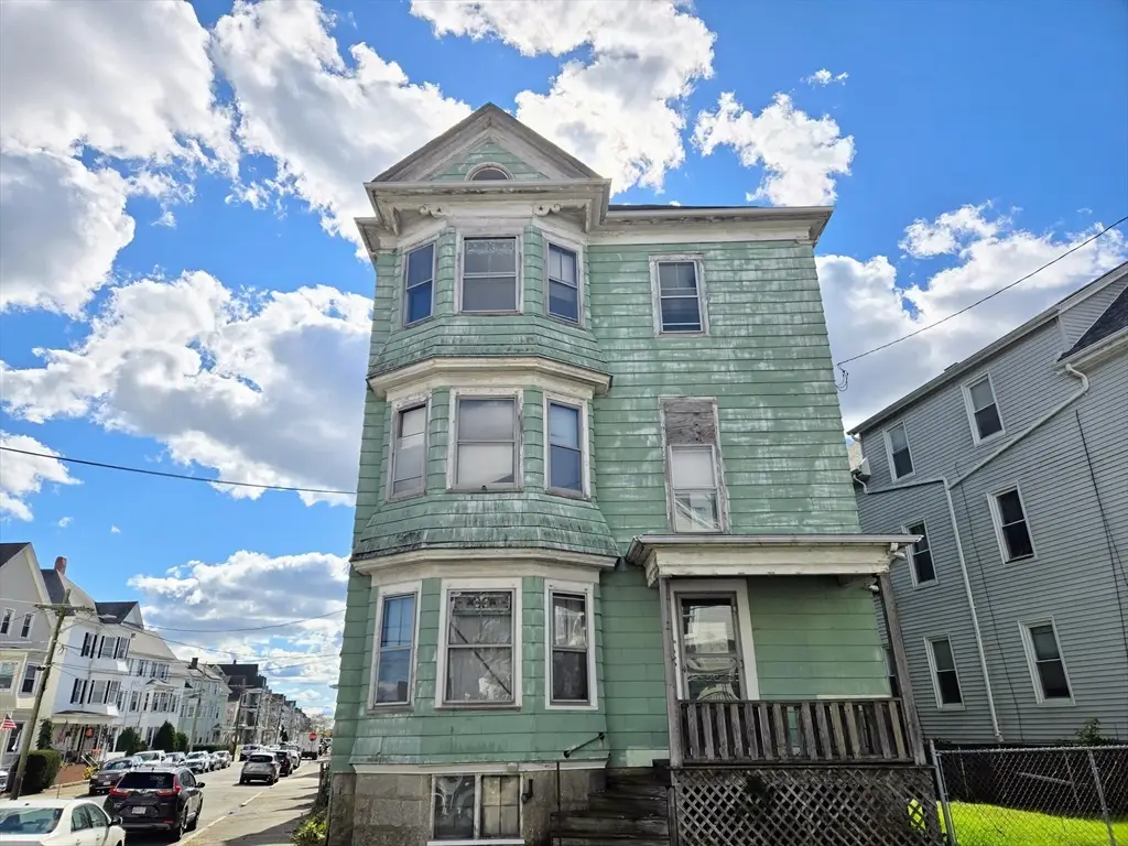 126 Fair St, New Bedford, MA 02740 - Image #1