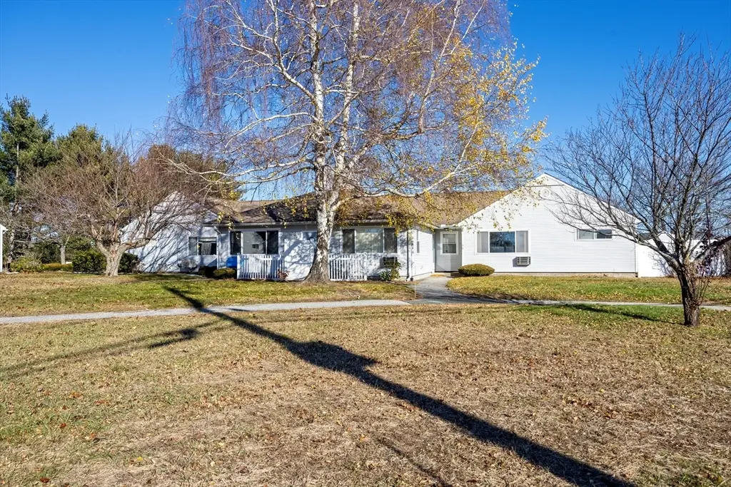 82 Mitchell Drive #82, Chicopee, MA 01022 - Image #1