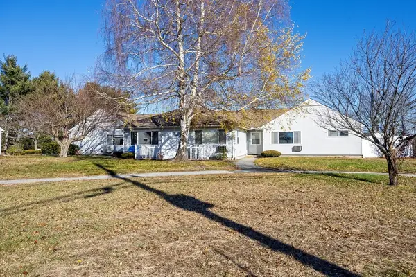 82 Mitchell Drive #82, Chicopee, MA 01022