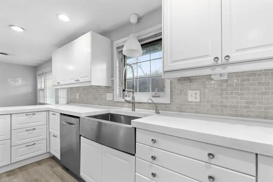 95 Royal Rd, Brockton, MA 02302 - Image #3