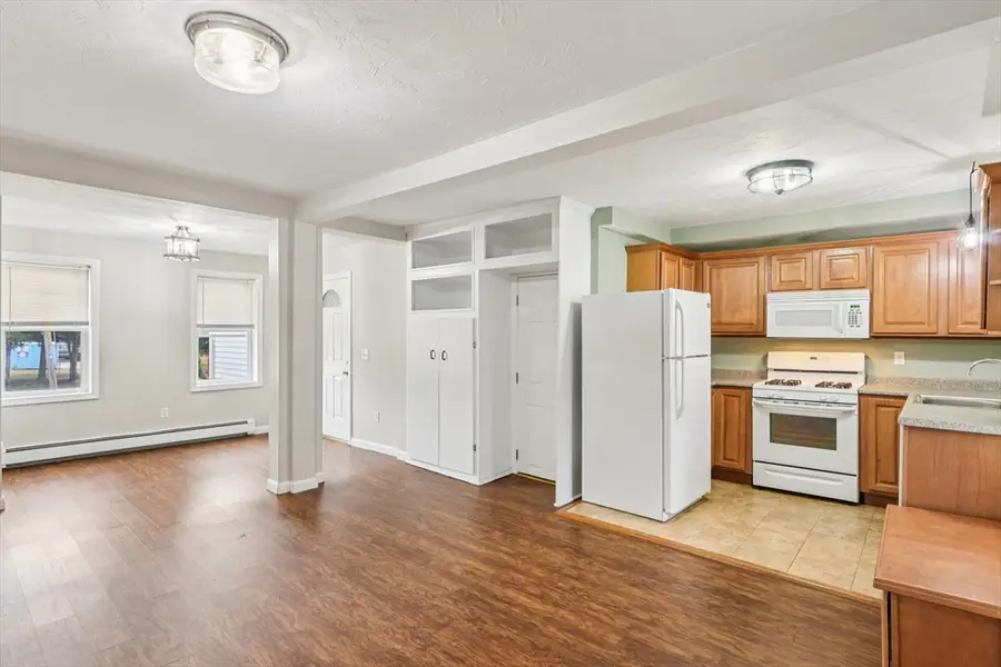 14 Pleasant St #A, Franklin, MA 02038 - Image #2