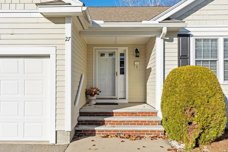 27 Russell Farm Dr #27, Methuen, MA 01844 - Image #2
