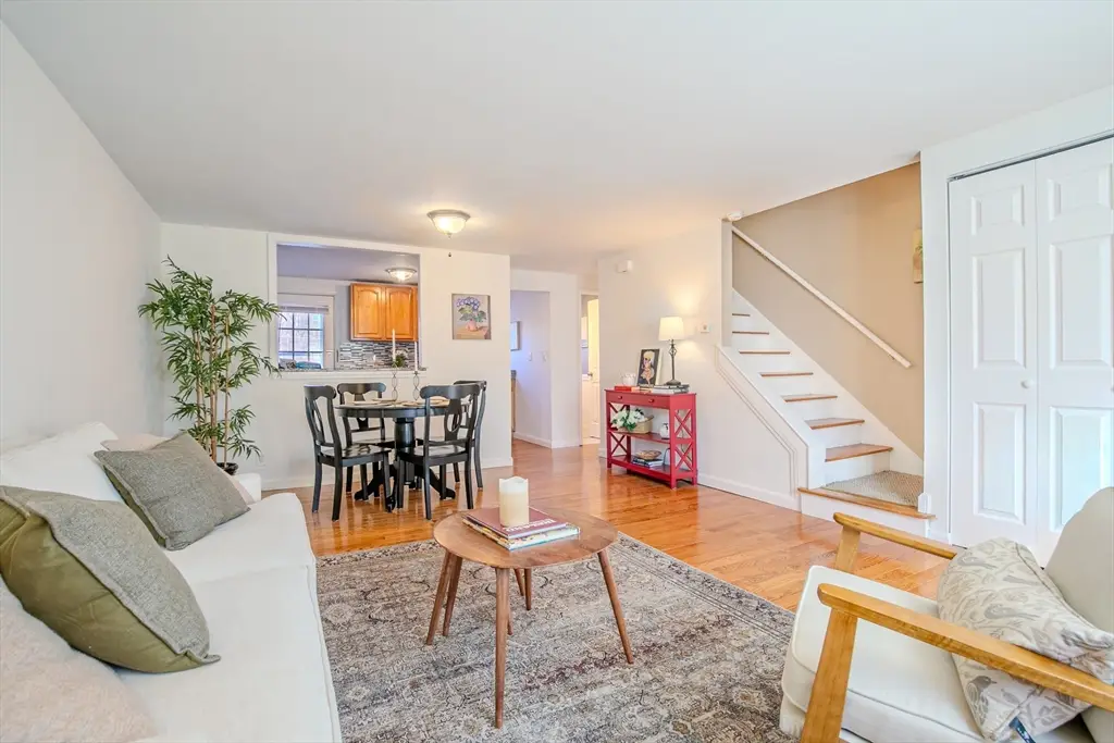 156 Kingston St #156, North Andover, MA 01845 - Image #1