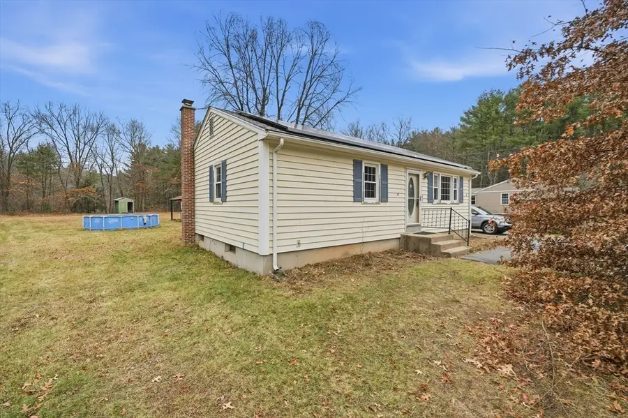 8 Metacomet Cir, Belchertown, MA 01007 - Image #3